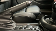 MINI Hatchback 2.0 Cooper S Exclusive 5dr Petrol Hatchback